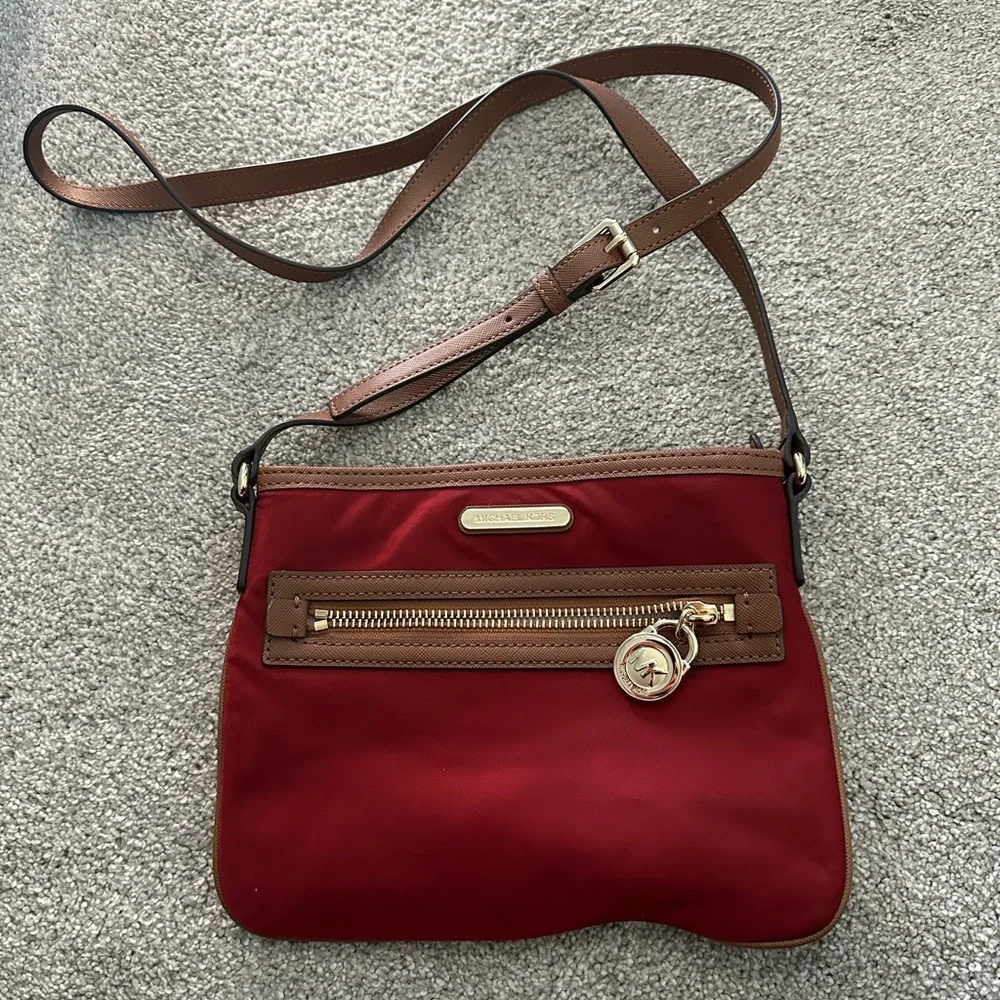 Michael Kors Crossbody Bag - Picture 1 of 3